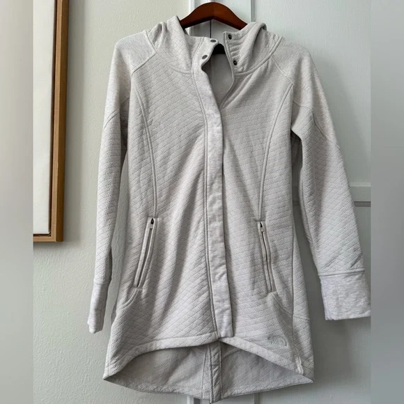 The North Face Women's Cream Jacket - Picture 1 of 5